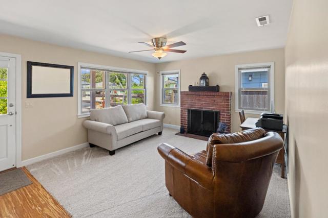 10 Boronda Way, Del Rey Oaks CA: https://media.crmls.org/mediaz/b8068469-98e7-4479-abfe-7a724a6340d7.jpg