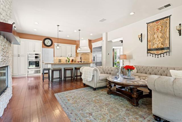 3814 Ruette San Raphael, San Diego CA: https://media.crmls.org/mediaz/b8069876-8a84-4a99-844b-bad615ee38f3.jpg
