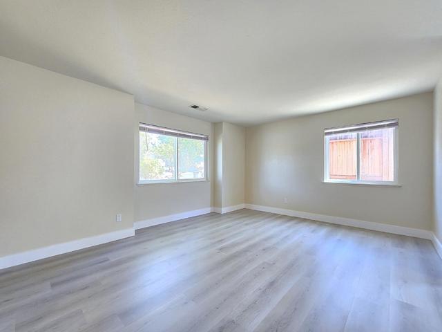 2160 Clipper Ship Drive, Fairfield CA: https://media.crmls.org/mediaz/b8077366-d1e0-4443-8638-d4308b7b6d7f.jpg