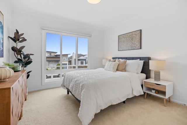 383 Glenwood Avenue, Daly City CA: https://media.crmls.org/mediaz/b8086fa6-f10d-4369-bf74-97766c7f915e.jpg