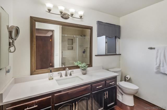 17665 Highway 67, Ramona CA: https://media.crmls.org/mediaz/b8091965-9ca2-4797-aa37-b8711f4a2f87.jpg