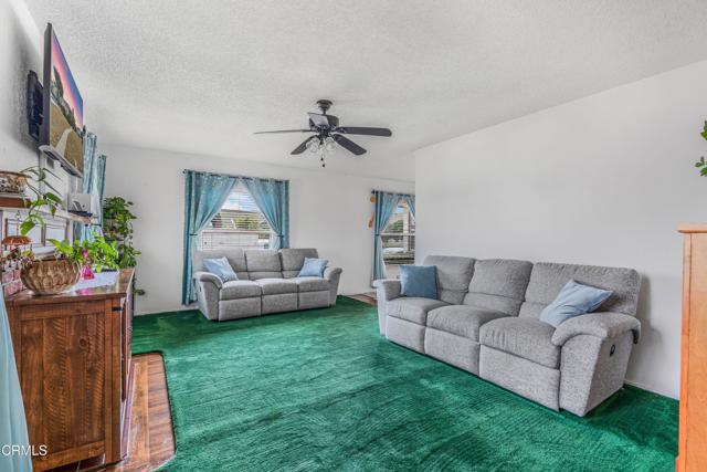 Detail Gallery Image 4 of 31 For 403 N L St, Oxnard,  CA 93030 - 3 Beds | 2 Baths