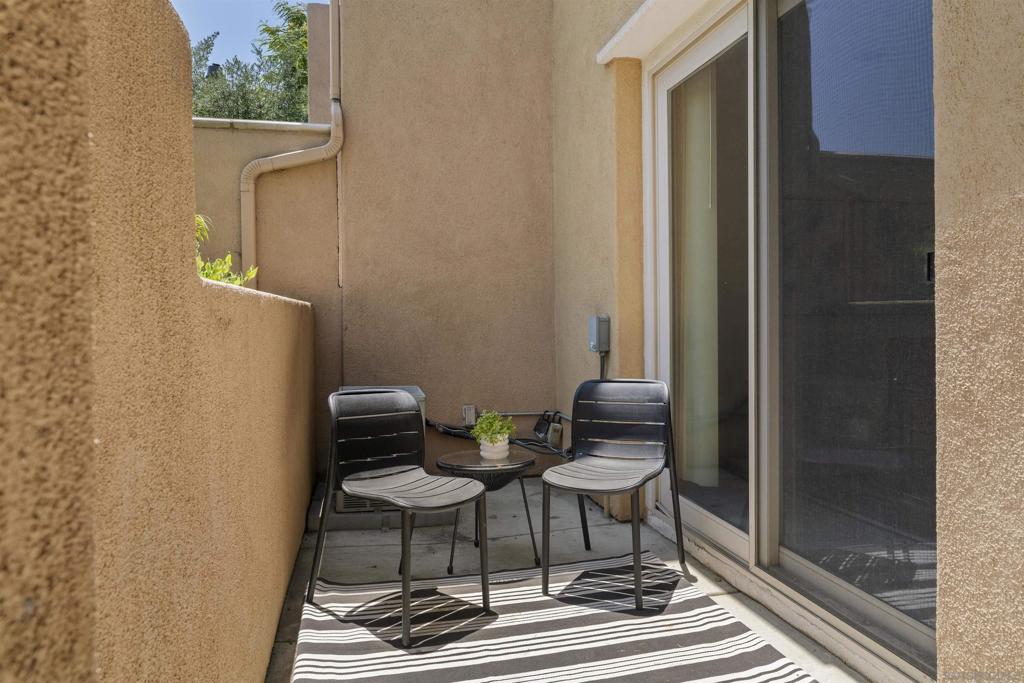 MLS #250031902SD img 7