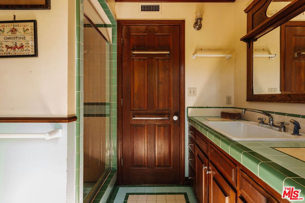 MLS #26883035 image #30
