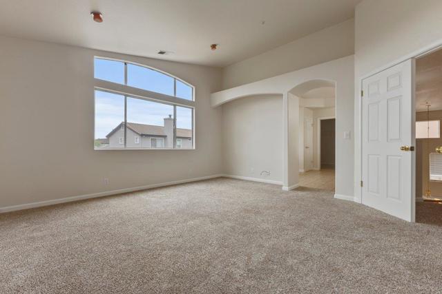 1033 Lewis Street, Salinas CA: https://media.crmls.org/mediaz/b80e727b-9562-4774-aced-10fedc1994ae.jpg