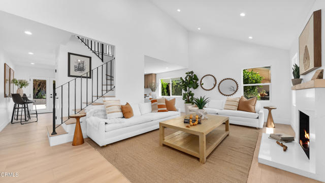 4 Bed Home for Sale in Thousand Oaks, California