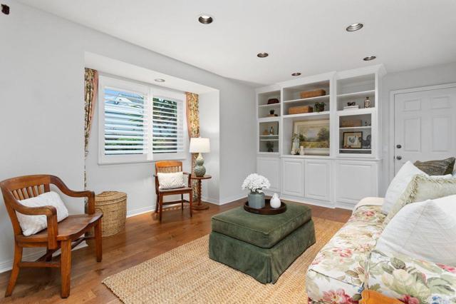7414 Lantana, Carlsbad CA: https://media.crmls.org/mediaz/b80f7394-1a5e-4ce9-b09e-e4f396419283.jpg