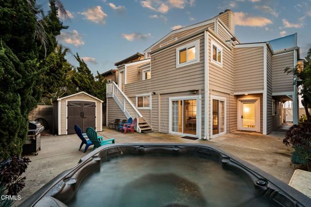 1401 GREENOCK Lane, Ventura CA: https://media.crmls.org/mediaz/b80f88c6-8959-4cec-9832-9e0409258bb8.jpg