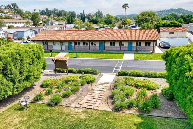 1001 S Hale Ave, Escondido CA: https://media.crmls.org/mediaz/b8107f8e-6203-405d-a542-23553b7452f5.jpg