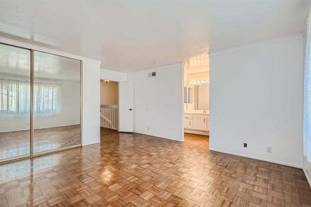 Detail Gallery Image 18 of 28 For 3253 Caminito Eastbluff #28,  La Jolla,  CA 92037 - 3 Beds | 2/1 Baths