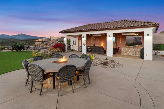 15674 Via Santa Pradera, San Diego CA: https://media.crmls.org/mediaz/b811f05b-f8c8-4c42-b260-9f88c5be7cab.jpg