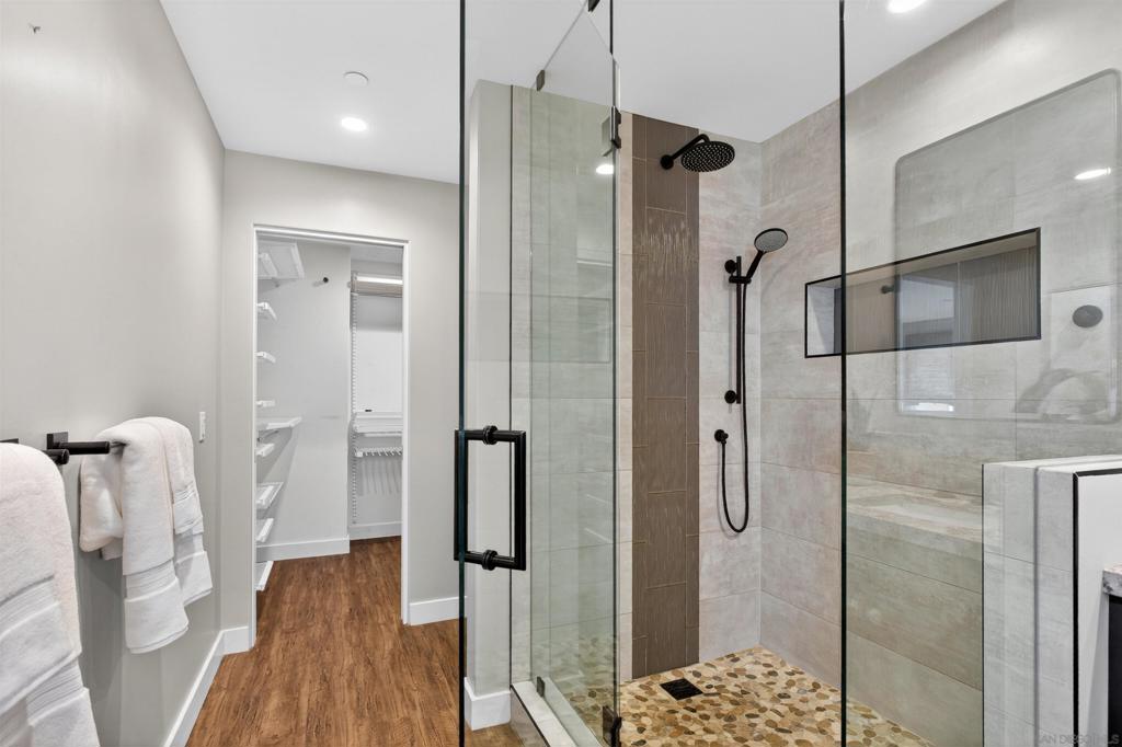 3828 Mission Blvd - photo 17