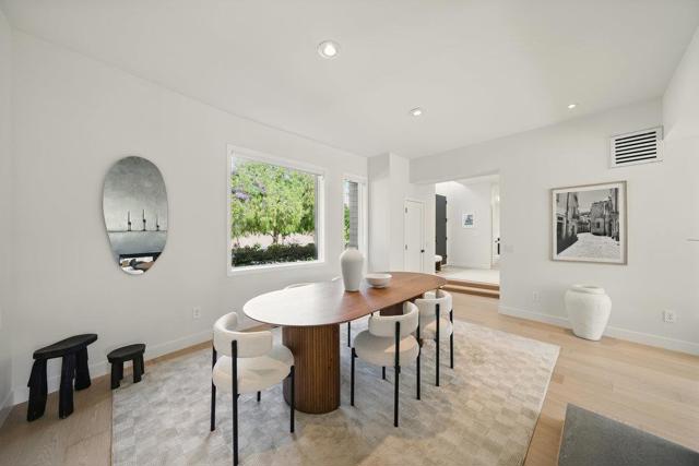 502 Palm Avenue, Los Altos CA: https://media.crmls.org/mediaz/b814815f-90fc-4323-9884-bb336ed55b72.jpg