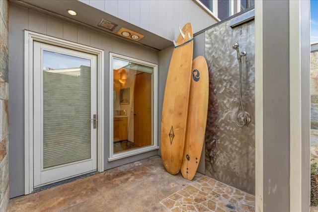 405 Heather Point Lane, Watsonville CA: https://media.crmls.org/mediaz/b8148fb5-8f75-470a-9634-809ce7f18973.jpg