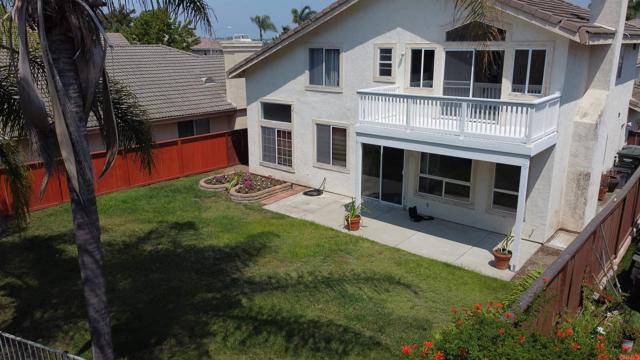 1025 Honeysuckle Drive, San Marcos CA: https://media.crmls.org/mediaz/b81547ee-5012-44f1-8494-e673703ff624.jpg