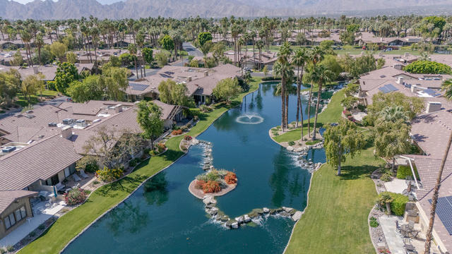203 Wild Horse Drive, Palm Desert, CA 92211