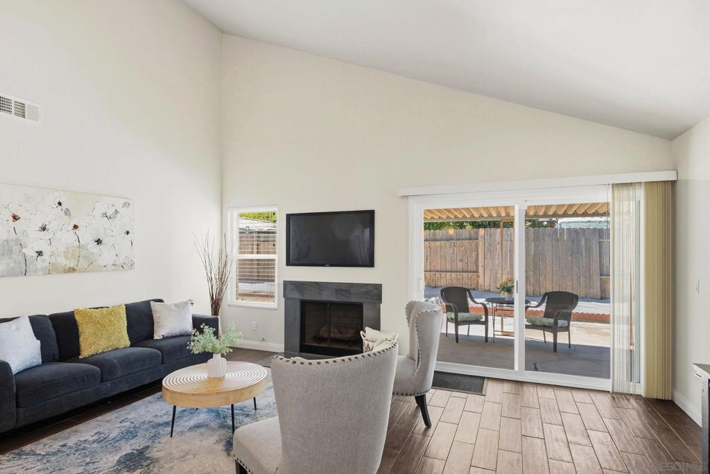 9005 Chart House St. - photo 15