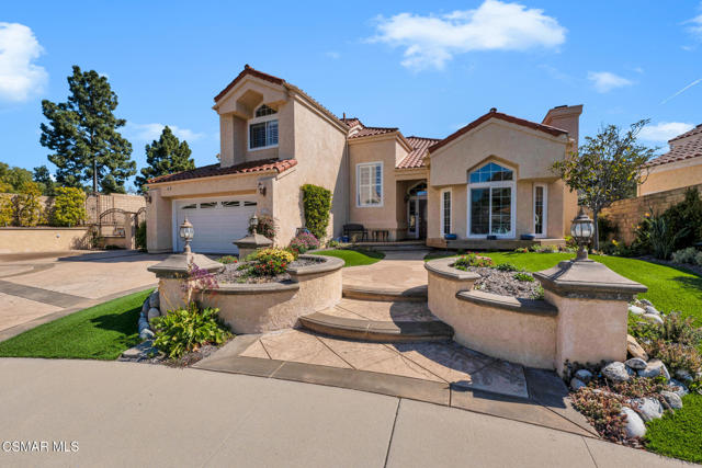 4542 Skidmore Court, Moorpark CA: https://media.crmls.org/mediaz/b816d48e-ec67-40c1-8f15-08858d4dc1e7.jpg