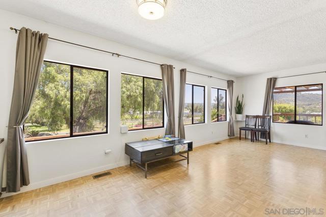 Image 61 of 75 For 3232 Twin Oaks Valley Rd