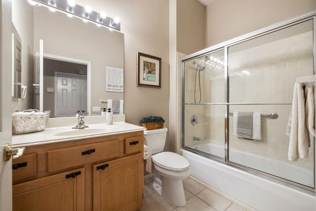 78462 Palm Tree Avenue, Palm Desert CA: https://media.crmls.org/mediaz/b818d4dc-d774-4078-8551-696bdde52af8.jpg