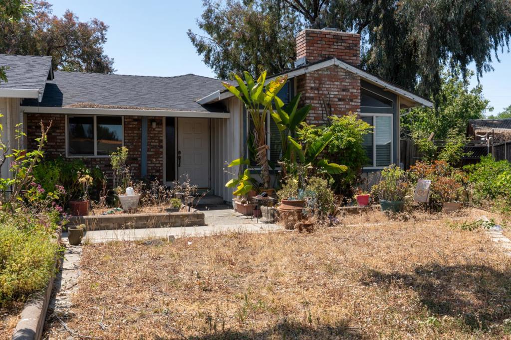 3890 Linton Court