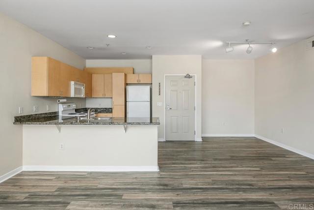 Detail Gallery Image 2 of 29 For 1501 Front St #516,  San Diego,  CA 92101 - 2 Beds | 2 Baths
