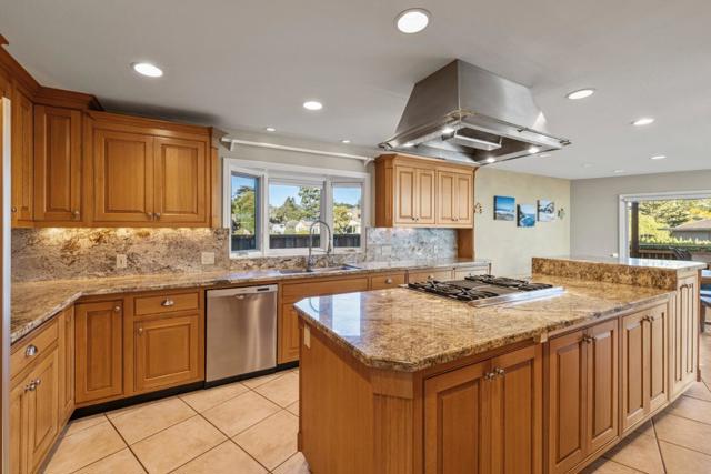 346 Kingsbury Drive, Aptos CA: https://media.crmls.org/mediaz/b81acc01-6ed1-4b7e-973a-6f6a35c7d9b6.jpg