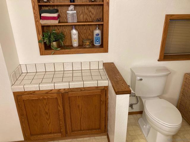 1639 Jewel Valley Rd, Boulevard CA: https://media.crmls.org/mediaz/b81b20e4-2744-4d28-ab7f-55471943ea2c.jpg
