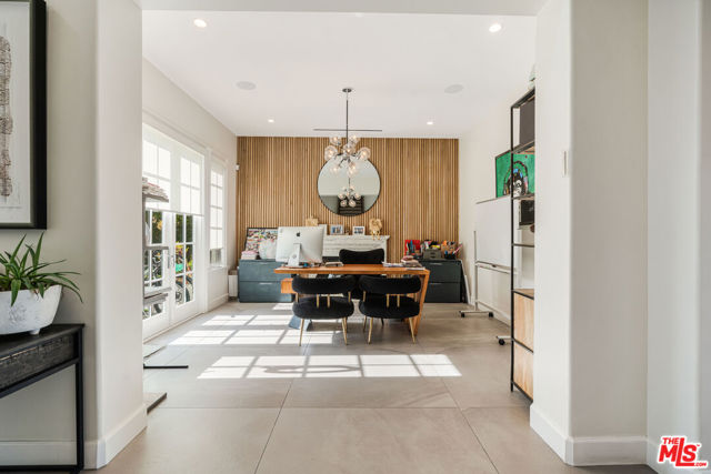 6 Bed Home for Sale in Calabasas, California