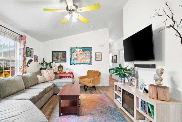 2395 Delaware Avenue, Santa Cruz CA: https://media.crmls.org/mediaz/b81c361b-19b7-47ca-90e5-83152b621b95.jpg