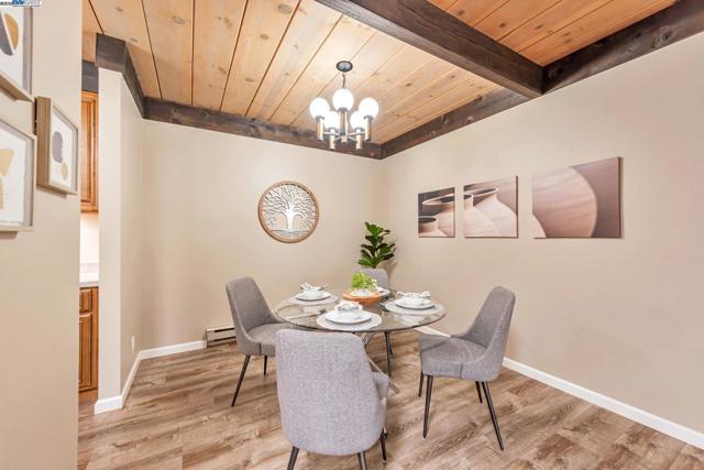 39090 Presidio Way, Fremont CA: https://media.crmls.org/mediaz/b81c58de-c5c6-4a85-8349-d1dac743cc55.jpg