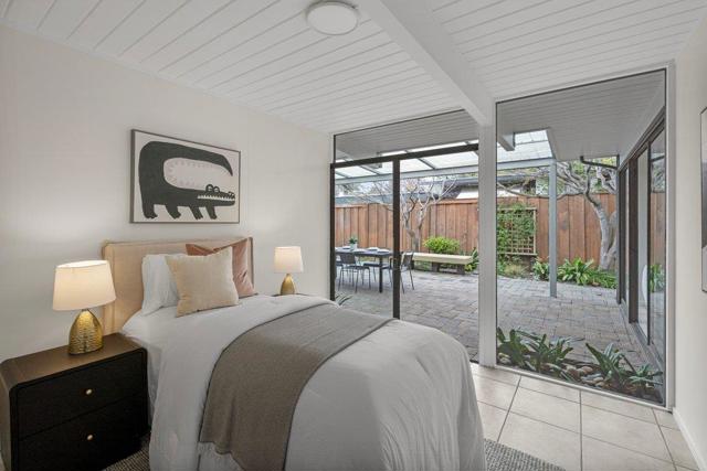 Image 45 of 73 For 829 Talisman Drive