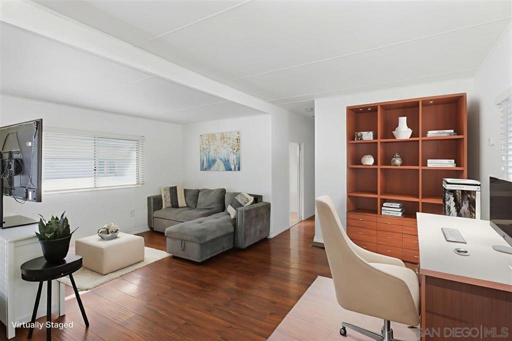 MLS #250042960SD image #9