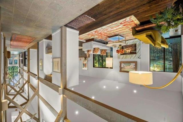 28140 Story Hill Lane, Los Altos Hills CA: https://media.crmls.org/mediaz/b81f1659-6e47-45ae-8c3d-764ded3455e4.jpg