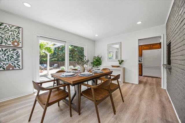 35 Mountain View Place, San Mateo CA: https://media.crmls.org/mediaz/b8204ce3-aabb-4a85-a9ba-2a343cd91660.jpg