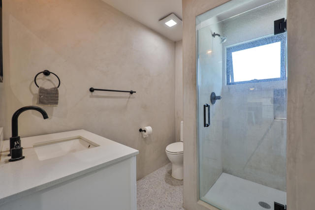 32299 Whispering Palms Trail, Cathedral City CA: https://media.crmls.org/mediaz/b820697d-e71f-4f47-b563-814117214d56.jpg