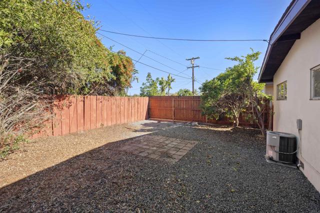 Detail Gallery Image 33 of 39 For 244 Carter, El Cajon,  CA 92020 - 3 Beds | 1/1 Baths