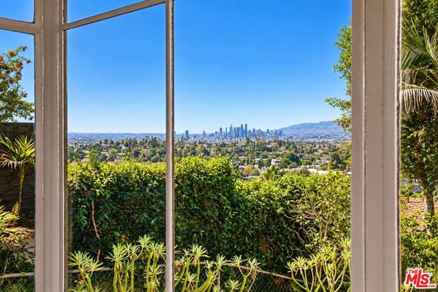 1750 Silverwood Terrace photo 19