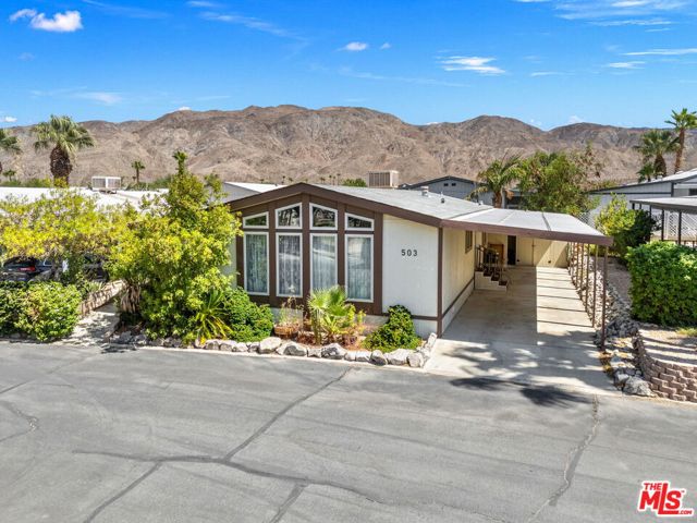 74711 Dillon Road, Desert Hot Springs CA: https://media.crmls.org/mediaz/b822993e-f34c-4b2e-be48-82209f49b843.jpg