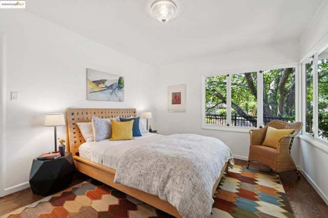 16 Muir Way, Berkeley CA: https://media.crmls.org/mediaz/b822c0e5-b0f1-4da6-9f1e-3c638702d478.jpg
