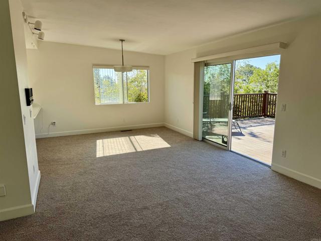 Detail Gallery Image 18 of 21 For 2511 El Amigo Rd, Del Mar,  CA 92014 - 4 Beds | 2 Baths