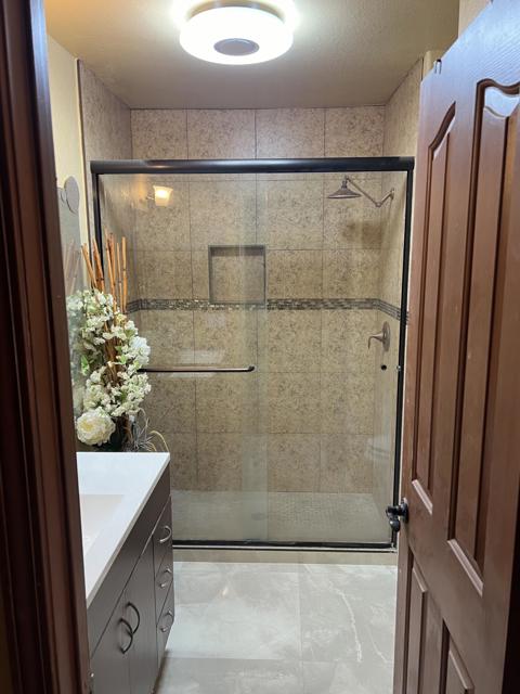Image 8 of 23 For 28325 Avenida Condesa