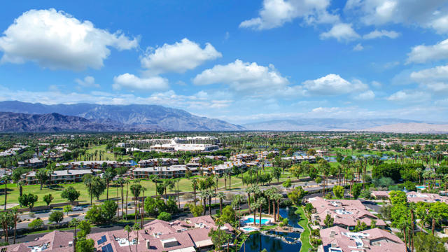 86 Palomino Circle, Palm Desert, CA 92211