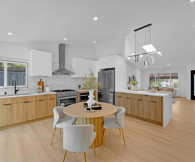 6932 Burning Tree Court, San Jose CA: https://media.crmls.org/mediaz/b8252754-6c73-4d81-b7a0-69f323d77051.jpg