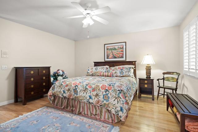 985 Corte Augusta, Camarillo CA: https://media.crmls.org/mediaz/b8255fc8-35c7-4444-99f1-d2e3f083425b.jpg