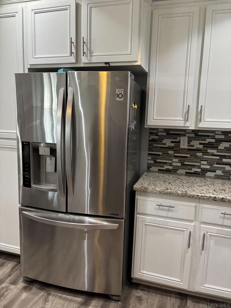 16934 Laurel Hill Ln - photo 9