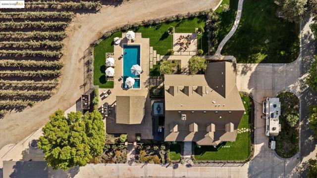 3501 Byer Road, Byron CA: https://media.crmls.org/mediaz/b825a58d-6ed1-4b2a-bf90-c4feef13b0b3.jpg