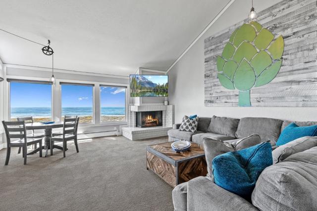 116 Monterey Dunes Way, Moss Landing CA: https://media.crmls.org/mediaz/b82761a1-04c2-40df-a5da-134319256461.jpg