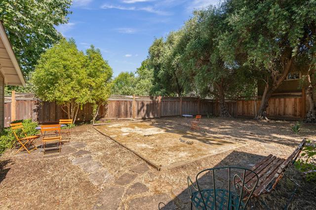 15745 Peach Hill Road, Saratoga CA: https://media.crmls.org/mediaz/b82b0bef-95e7-47eb-8e7f-9b2188df0176.jpg