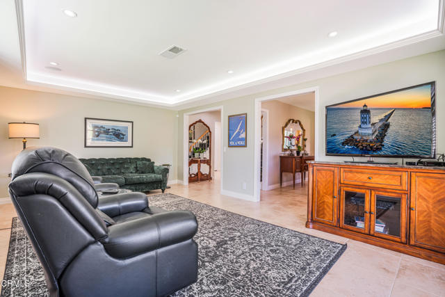 Detail Gallery Image 25 of 75 For 6065 Cielo Vista Ct, Camarillo,  CA 93012 - 6 Beds | 2/1 Baths